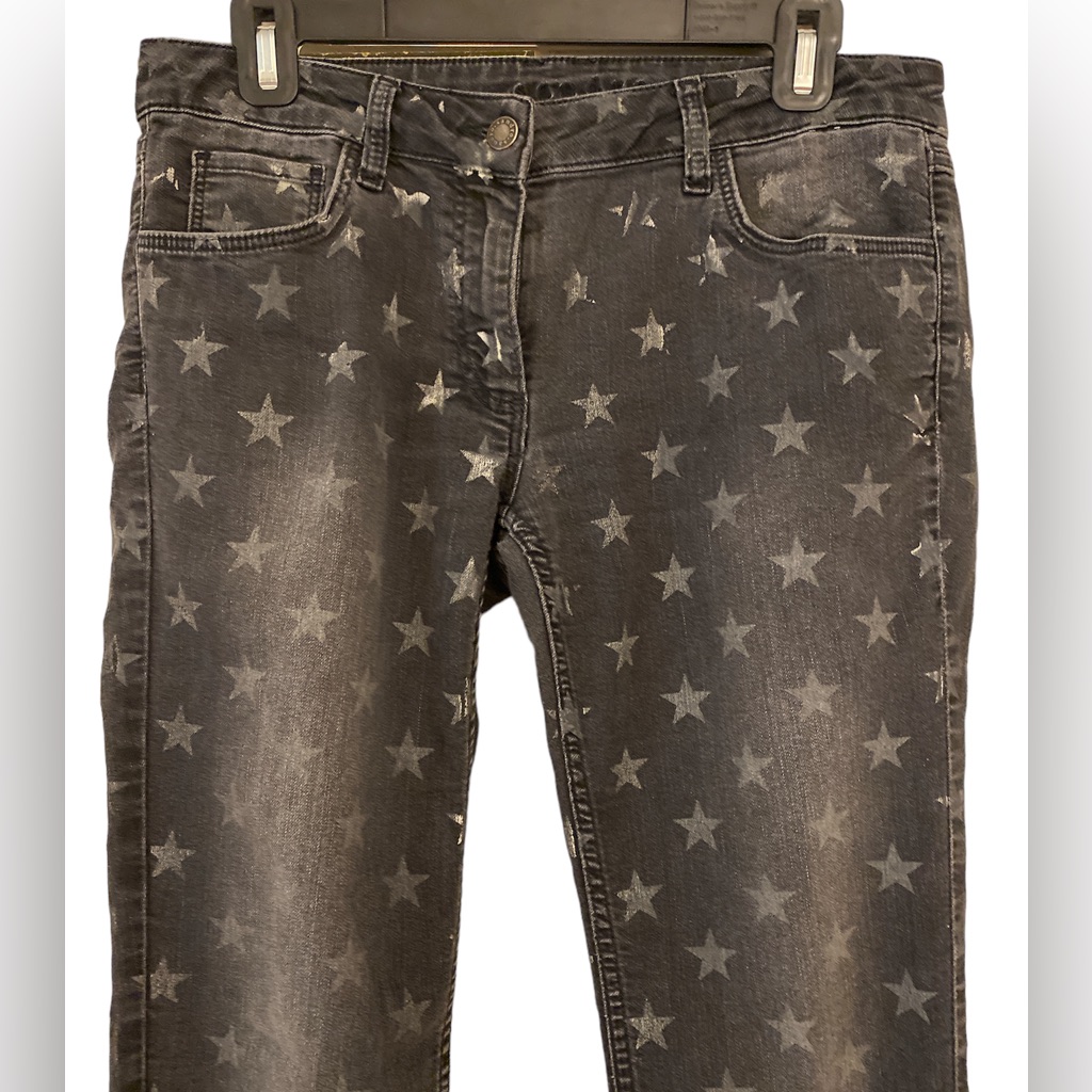 Sandro Paris Designer Distressed Gray Jeans With Stars Print Size / 6 Us Size